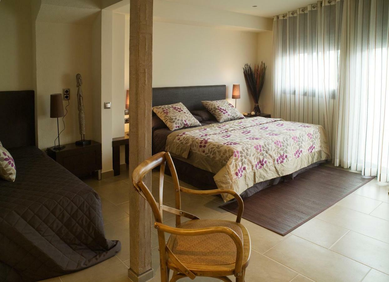 Hotel Calabria La Garriga Exterior photo